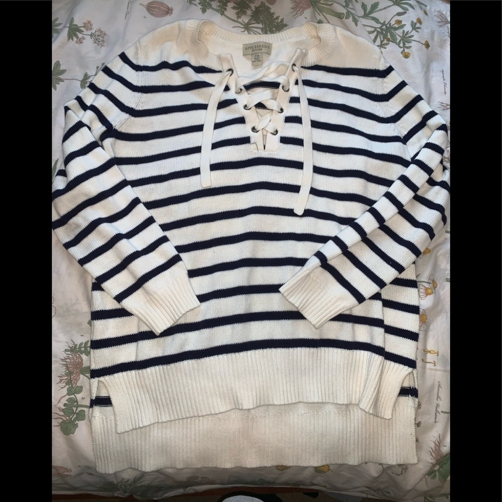 Appleseeds petite top